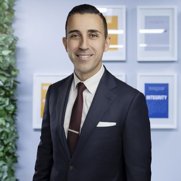 Alex Hezari
